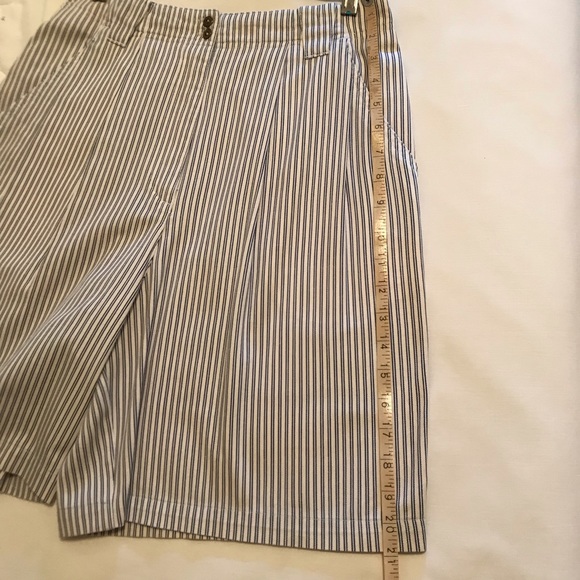 Lord & Taylor Walk Shorts - Picture 6 of 8